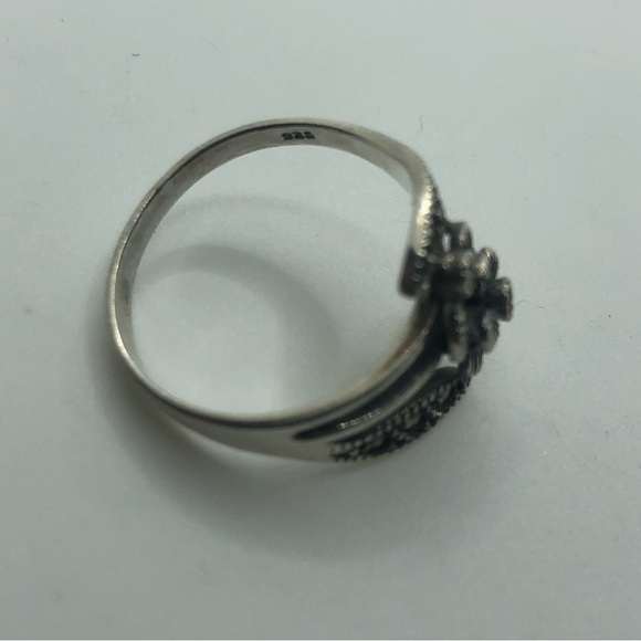 Vtg Sterling & Marcasite Flower Rose & Vines Ring Sz 7.5 - Picture 3 of 5